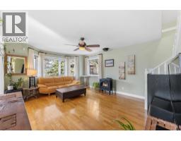 Dining room - 10987 Hare Road, Lake Country, BC V4V2H6 Photo 14