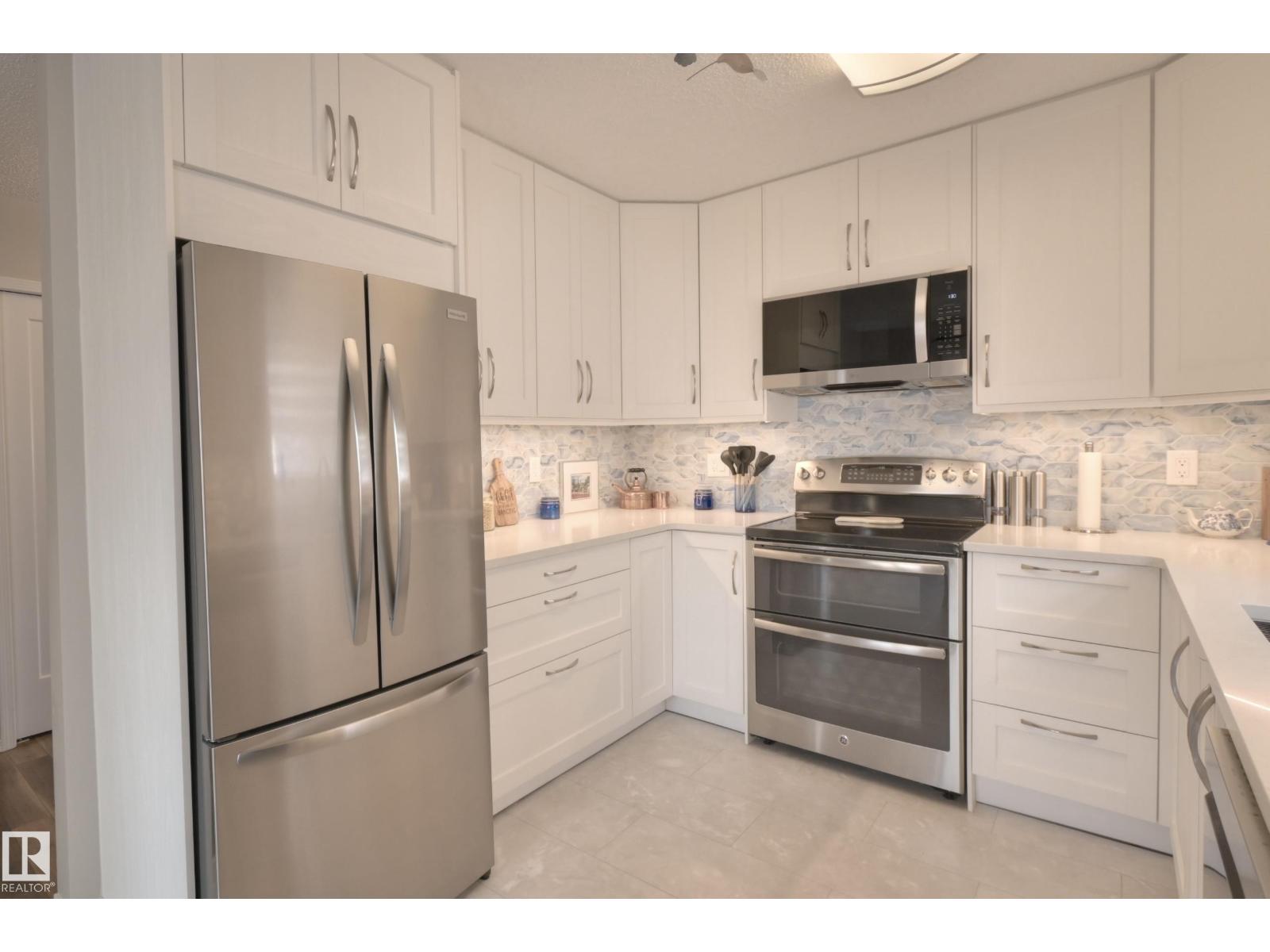 5751 189 ST NW - 10