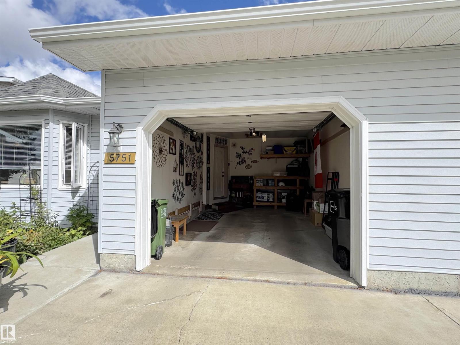 5751 189 ST NW - Image 37