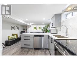735 Srigley Street, Newmarket, ON L3Y1X6 Photo 13
