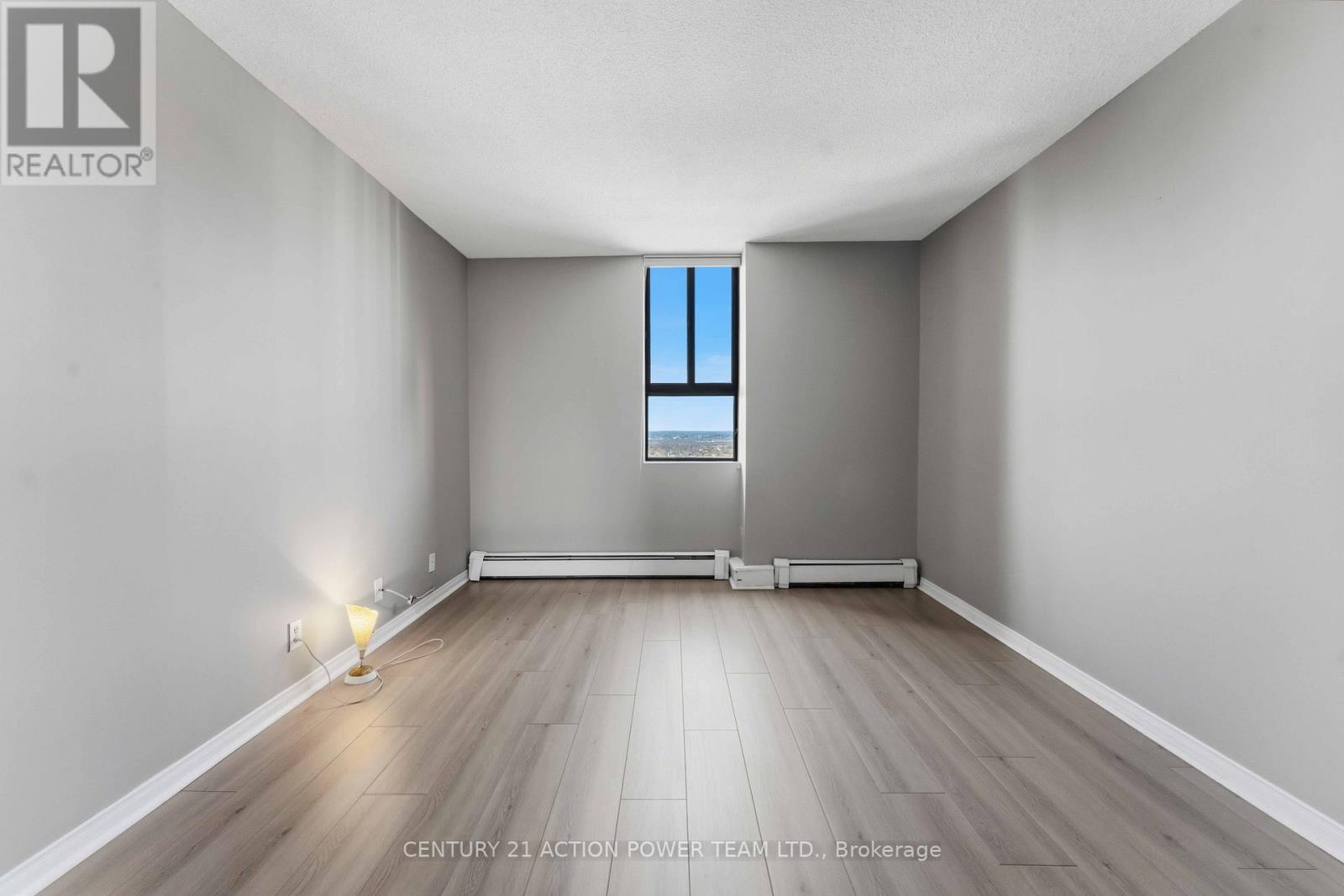 #903 505 ST LAURENT BOULEVARD - Image 25
