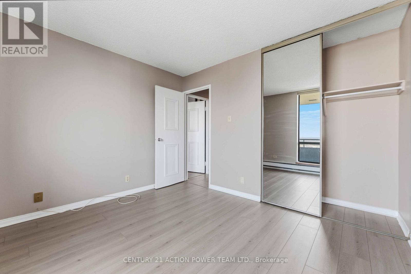 #903 505 ST LAURENT BOULEVARD - Image 28