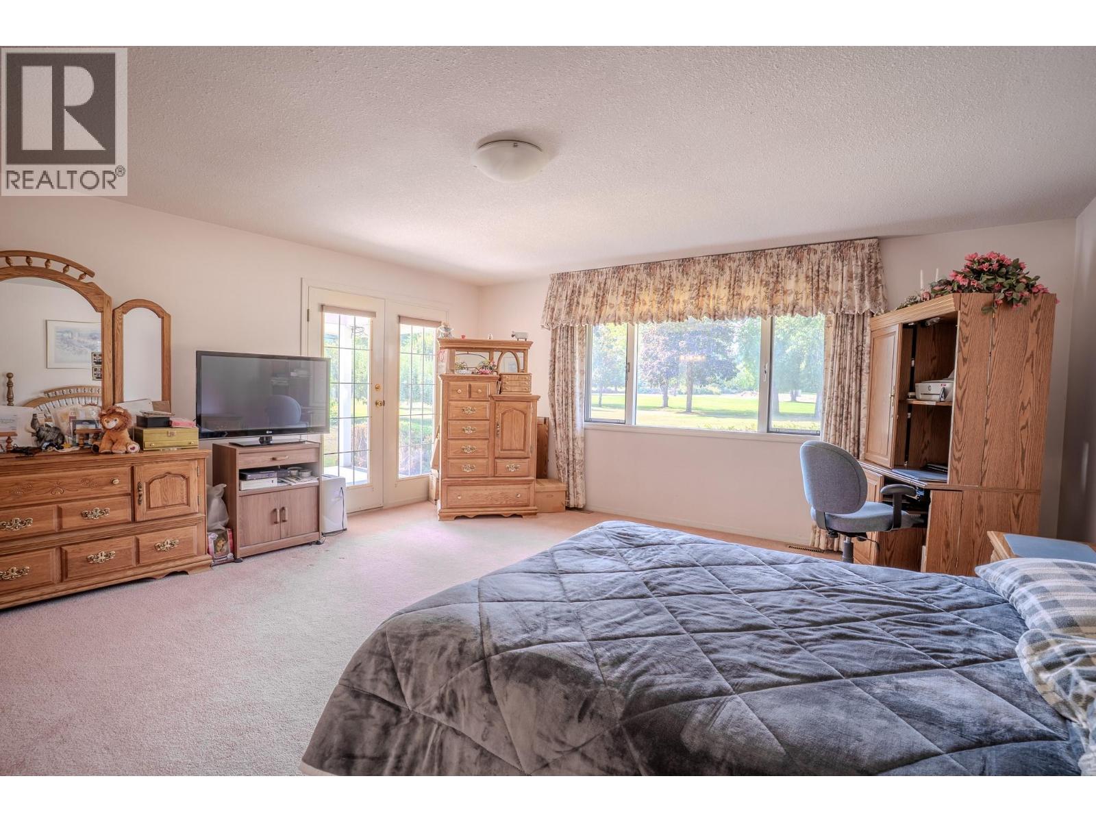 310 Arbutus Street - Image 23