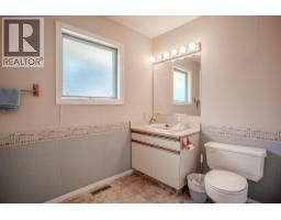 310 Arbutus Street, Chase, BC V0E1M0 Photo 34
