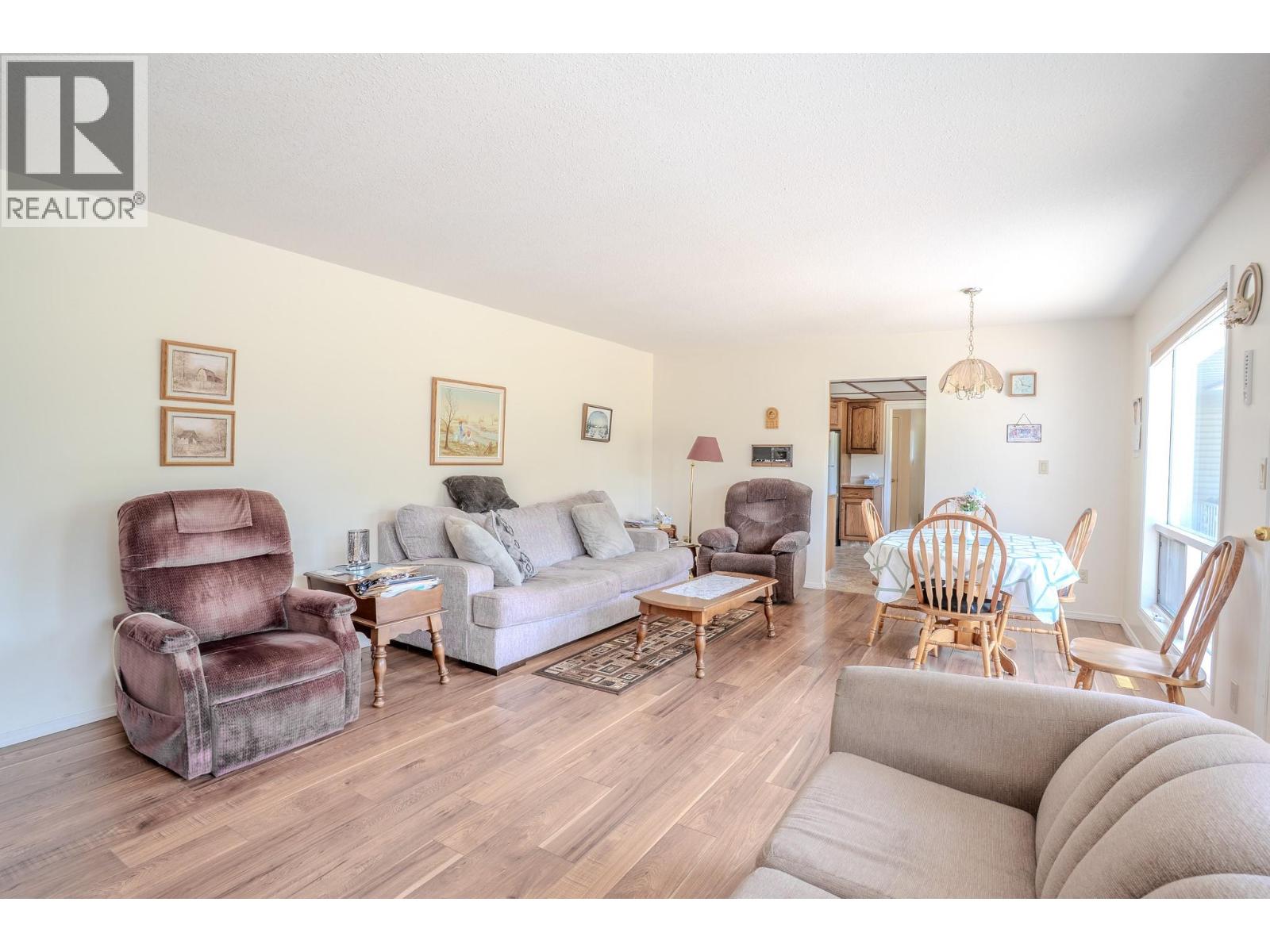 310 Arbutus Street - Image 21