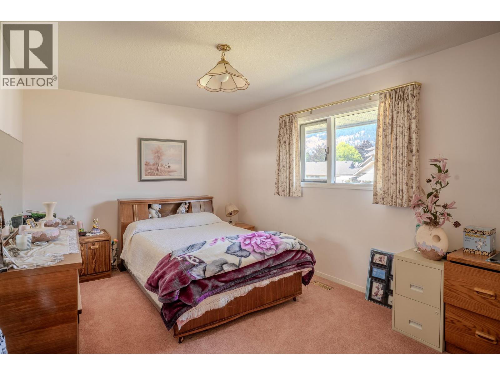 310 Arbutus Street - 28