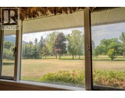 Kitchen - 310 Arbutus Street, Chase, BC V0E1M0 Photo 17