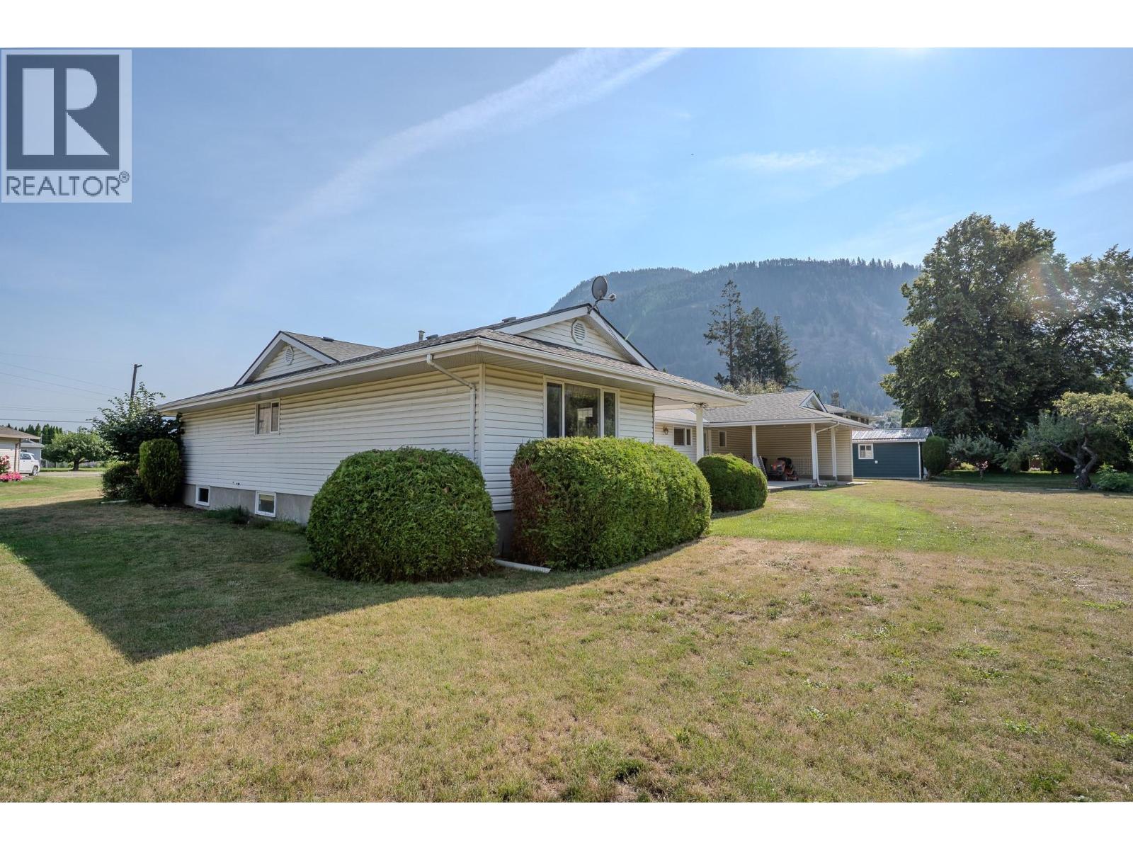 310 Arbutus Street - Image 60