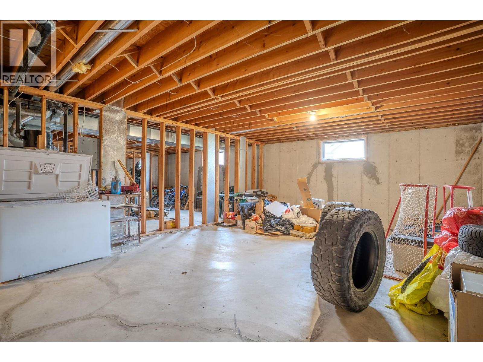 310 Arbutus Street - 45