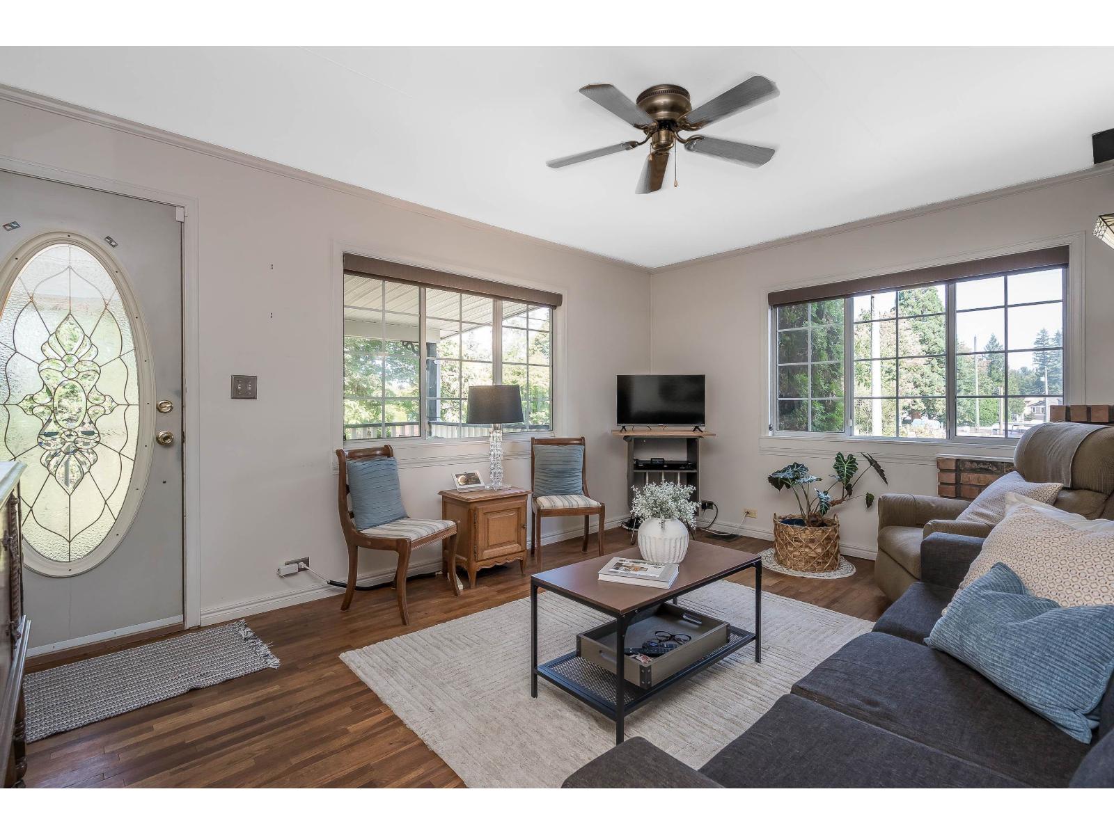 3 Bed, 2 Bath House for Sale in Langley – 8992 ROYAL STREET, Langley – MLS# R3161383 - Image 6