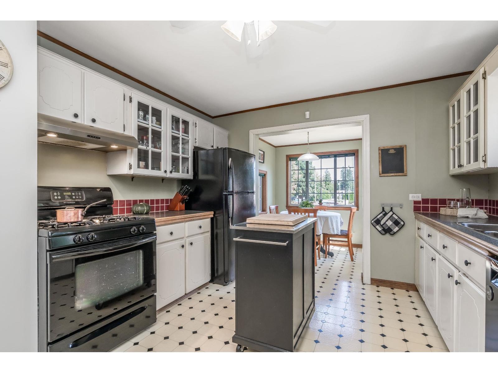 3 Bed, 2 Bath House for Sale in Langley – 8992 ROYAL STREET, Langley – MLS# R3161383 - Image 9
