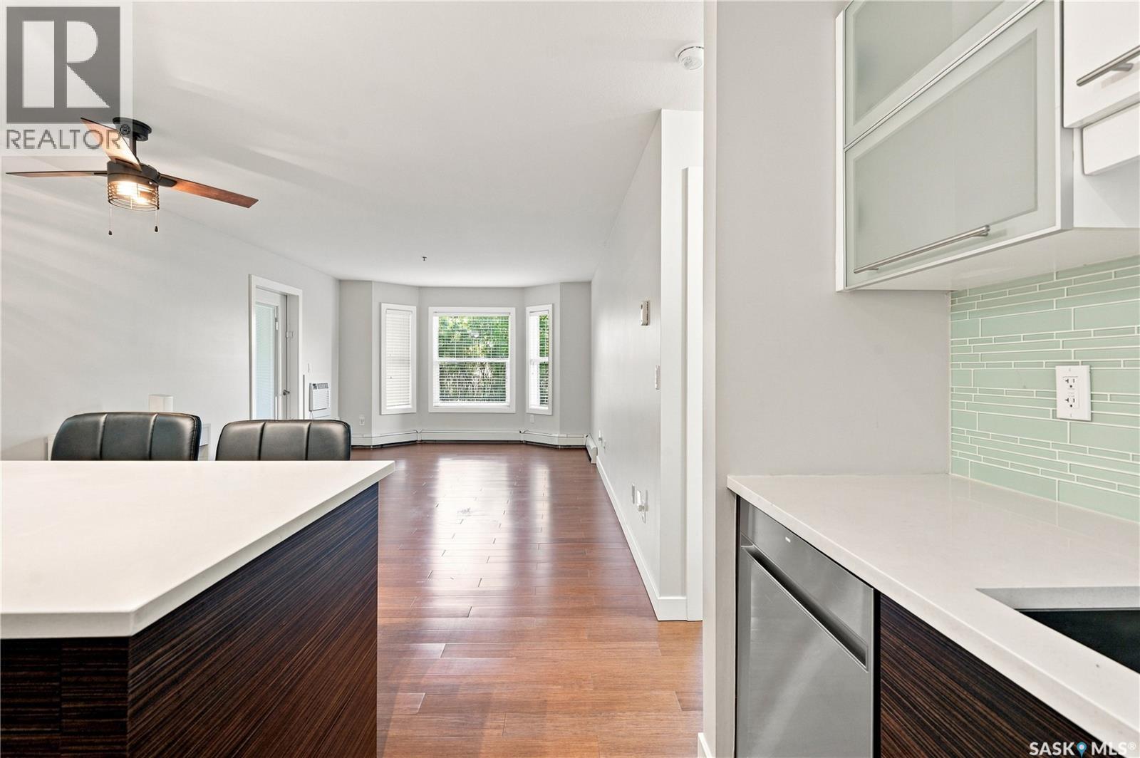#104B 415 Hunter ROAD - 11