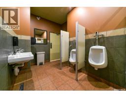 204 Manitoba Street W, Moose Jaw, SK S6H1R1 Photo 15