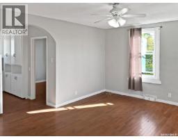 301 Cheadle Street E, Swift Current, SK S9H1G5 Photo 32
