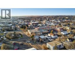 301 Cheadle Street E, Swift Current, SK S9H1G5 Photo 36