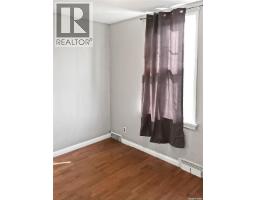301 Cheadle Street E, Swift Current, SK S9H1G5 Photo 8