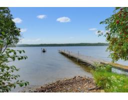 41 Ch. De La Belle-plage, Blue Sea, QC J0X1C0 Photo 34