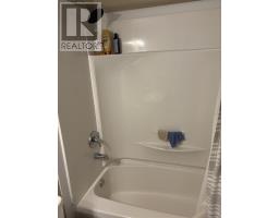 77 Hillside Dr S, Elliot Lake, ON P5A1M8 Photo 18