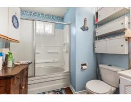 260 Ch. De Point Comfort, Gracefield, QC J0X1W0 Photo 18