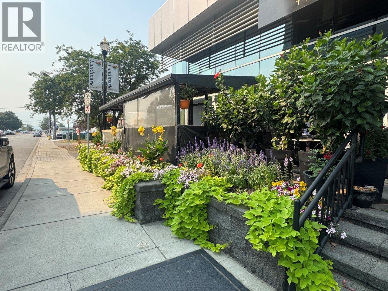  1886 Dayton Street, Kelowna