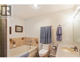 5639 White Pine Lane, North Vancouver, BC V7R4S1 Photo 20
