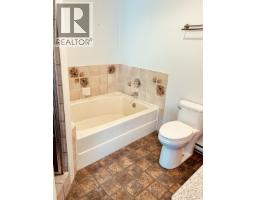 5639 White Pine Lane, North Vancouver, BC V7R4S1 Photo 34