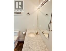 5639 White Pine Lane, North Vancouver, BC V7R4S1 Photo 35