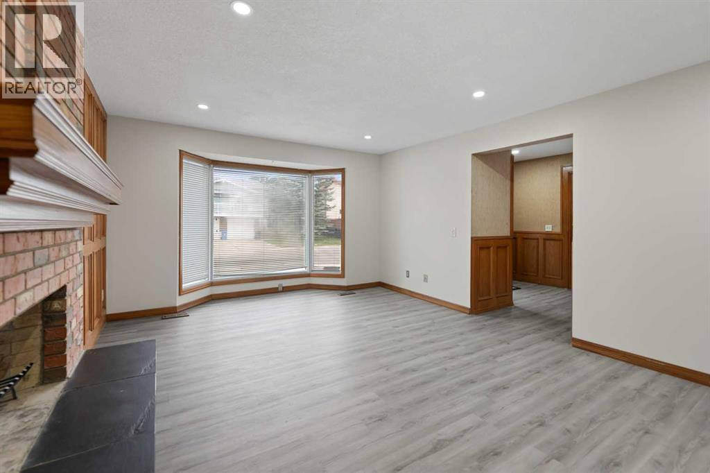 51 castlebury Way NE - 10