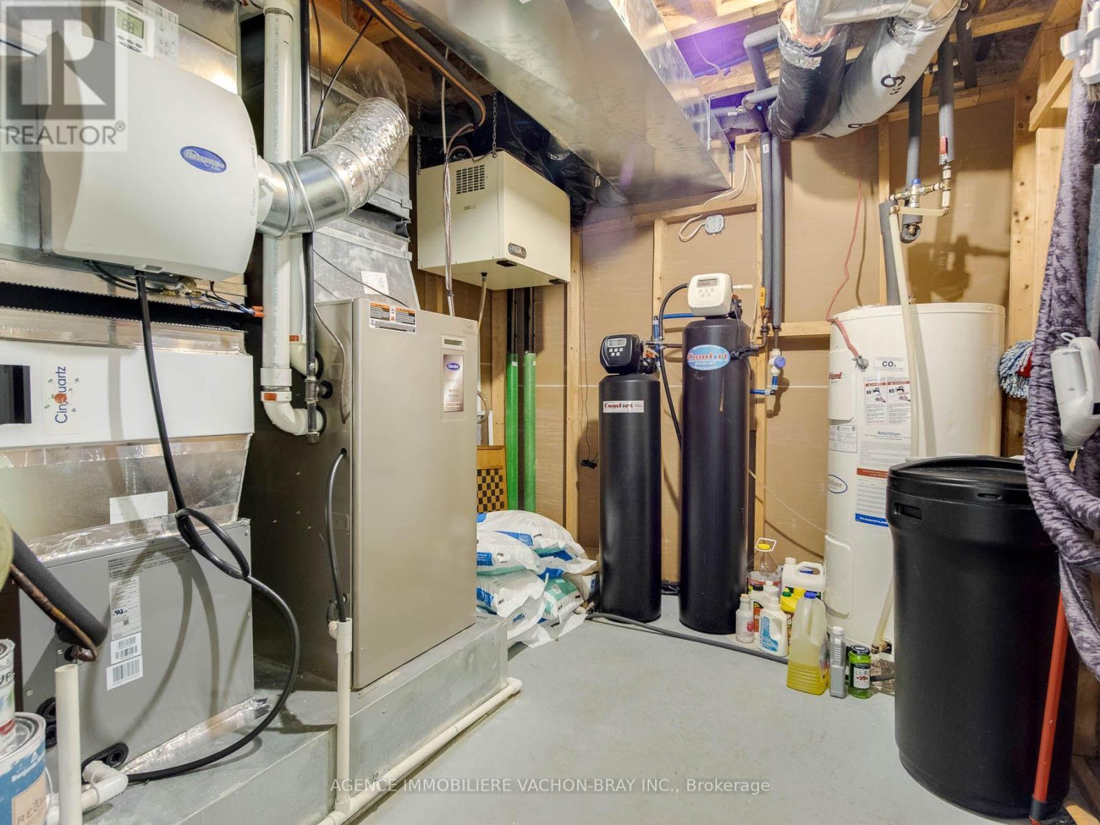 20233 MAPLE ROAD - Image 30