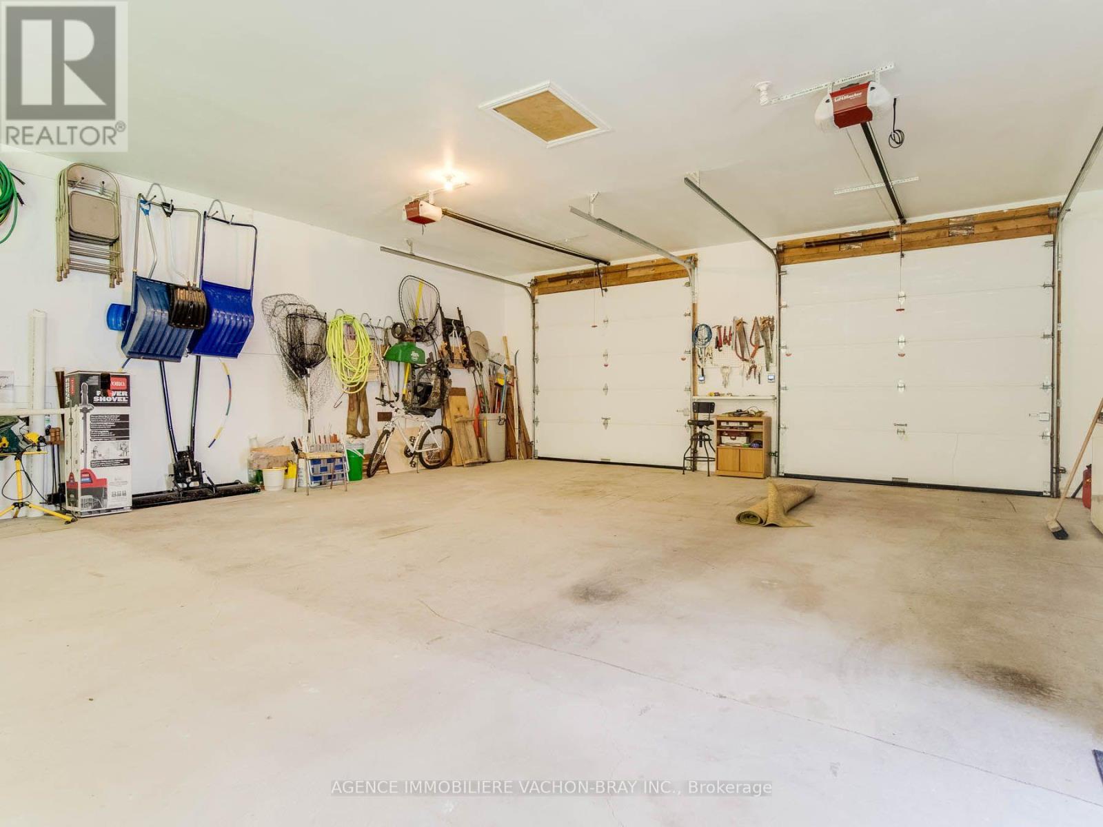 20233 MAPLE ROAD - Image 35