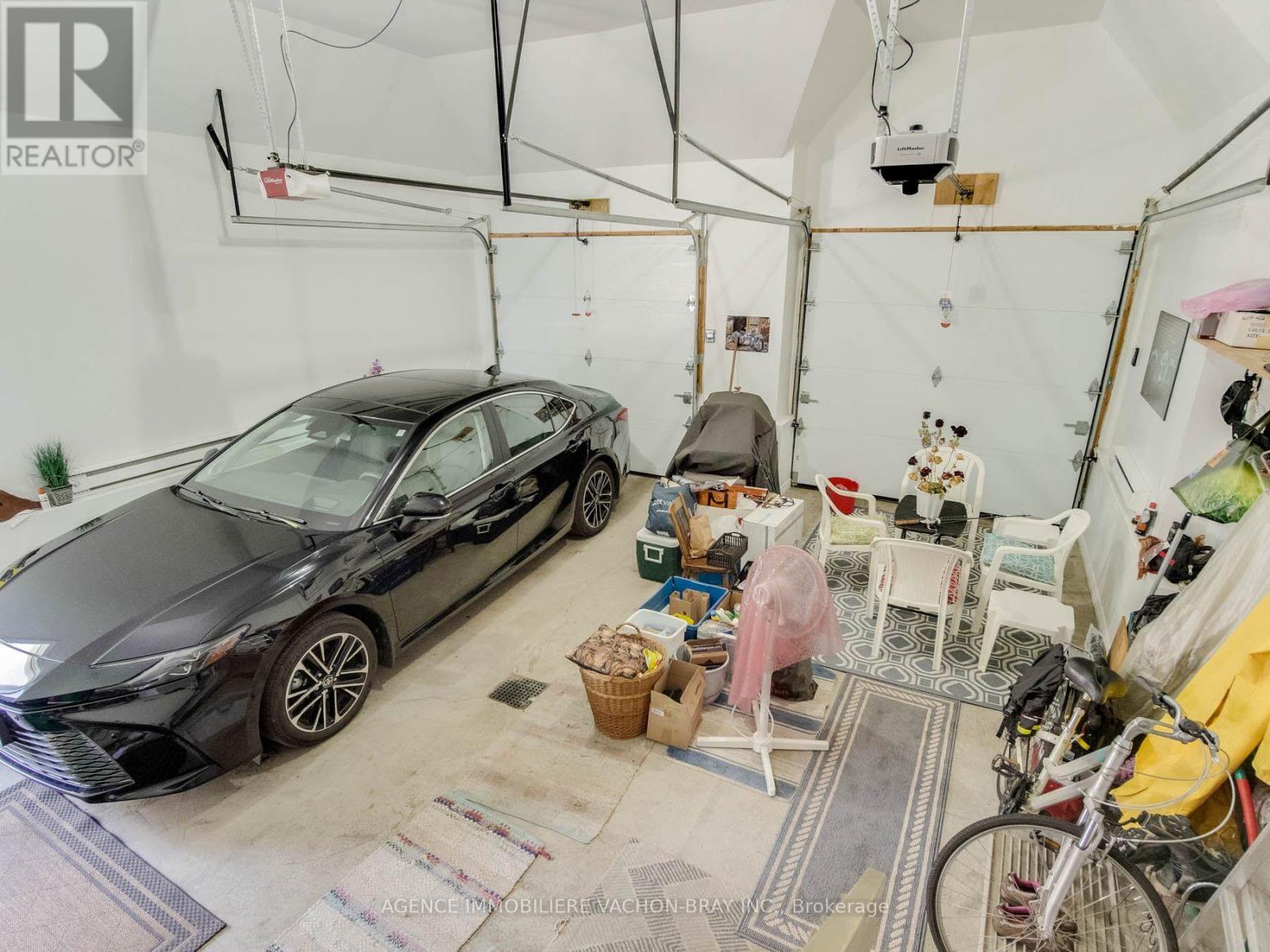 20233 MAPLE ROAD - Image 37