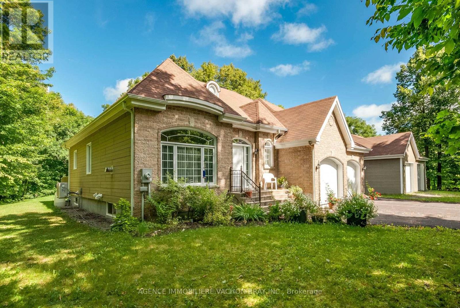 20233 MAPLE ROAD - Image 46