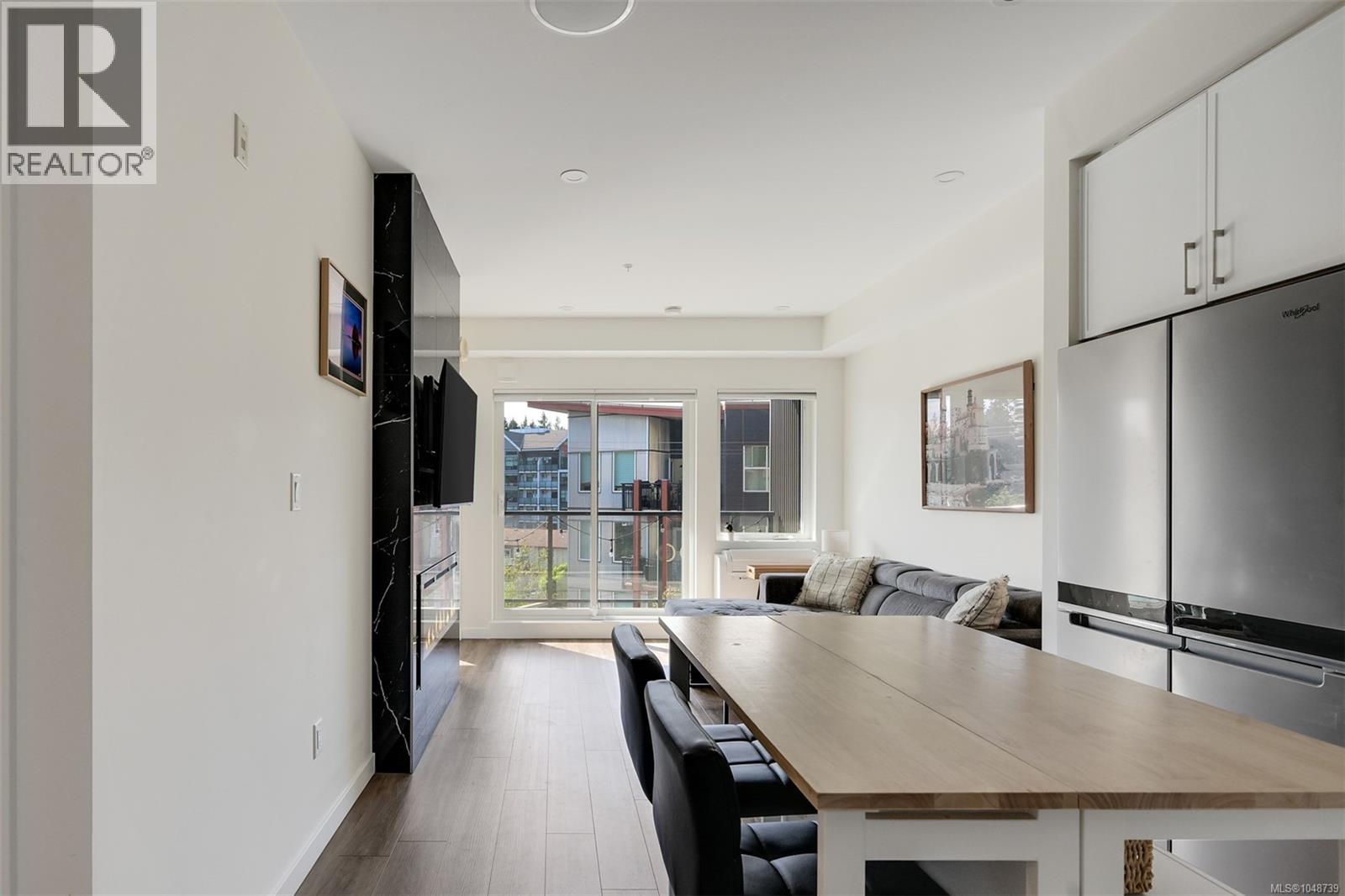 #407 654 Granderson Rd - 16