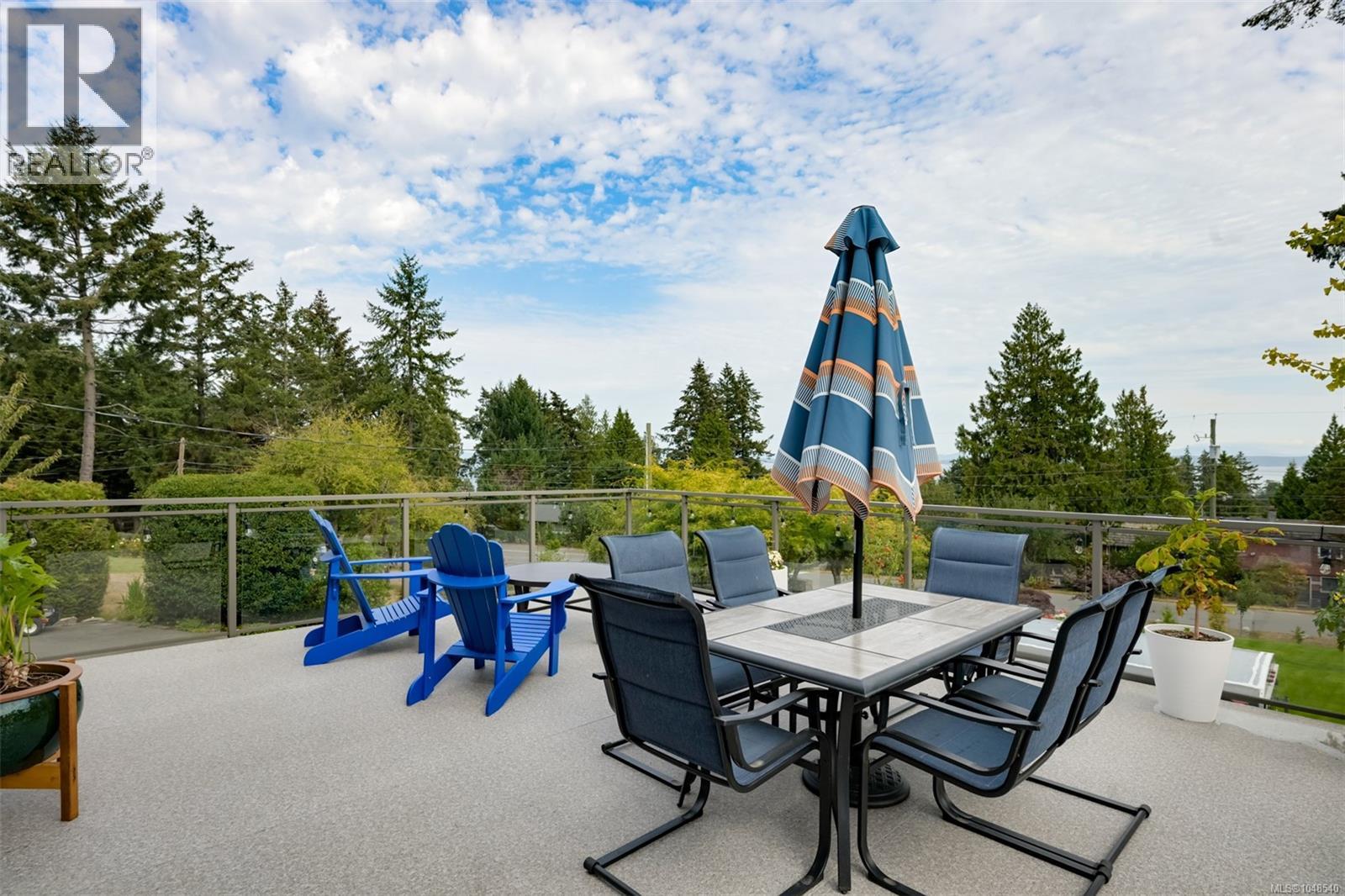  8566 Moxon Terrace, North Saanich