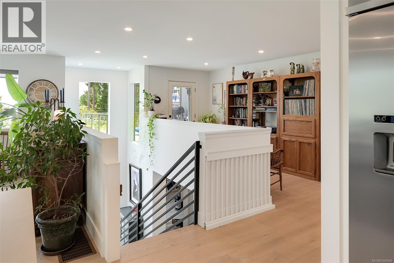  8566 Moxon Terrace, North Saanich
