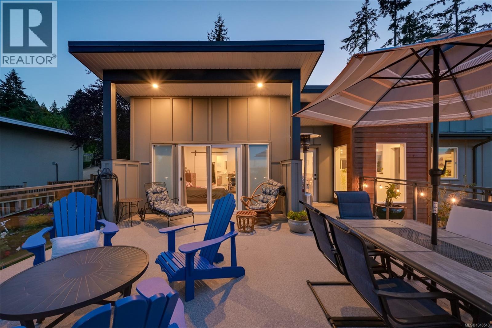  8566 Moxon Terrace, North Saanich