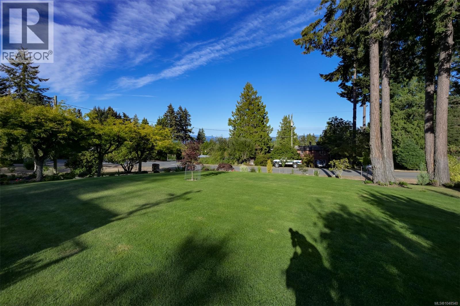  8566 Moxon Terrace, North Saanich