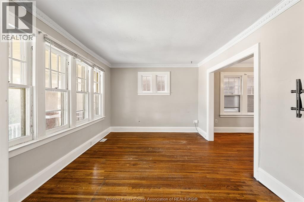 2284 Fraser AVENUE - 12