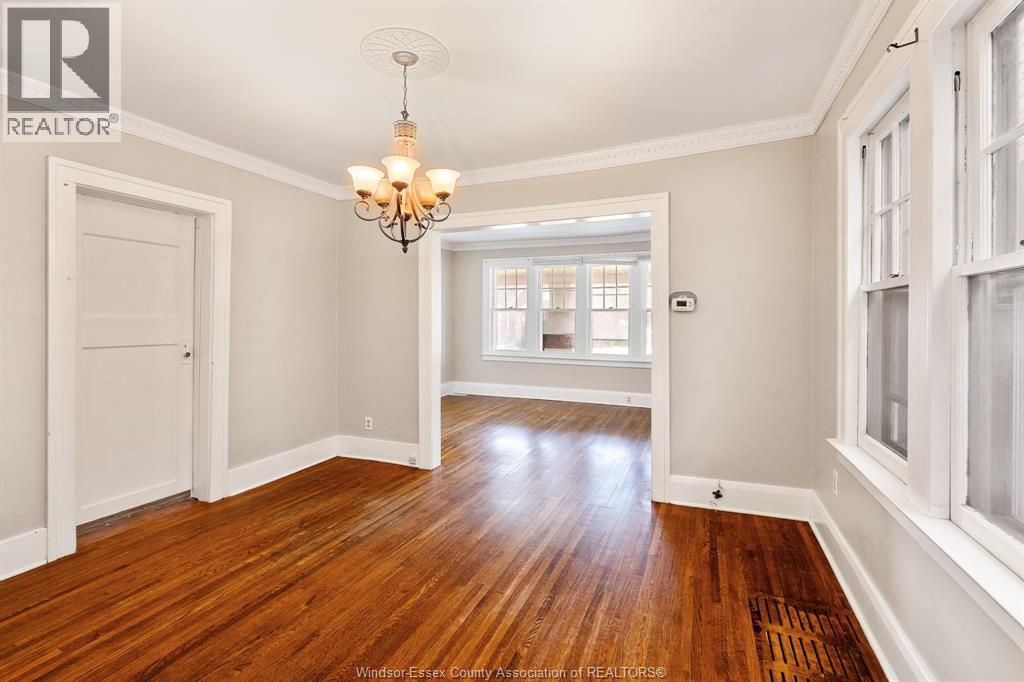2284 Fraser AVENUE - 16