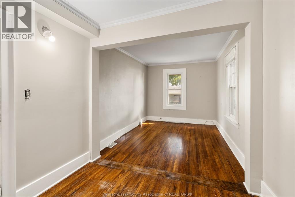 2284 Fraser AVENUE - 23