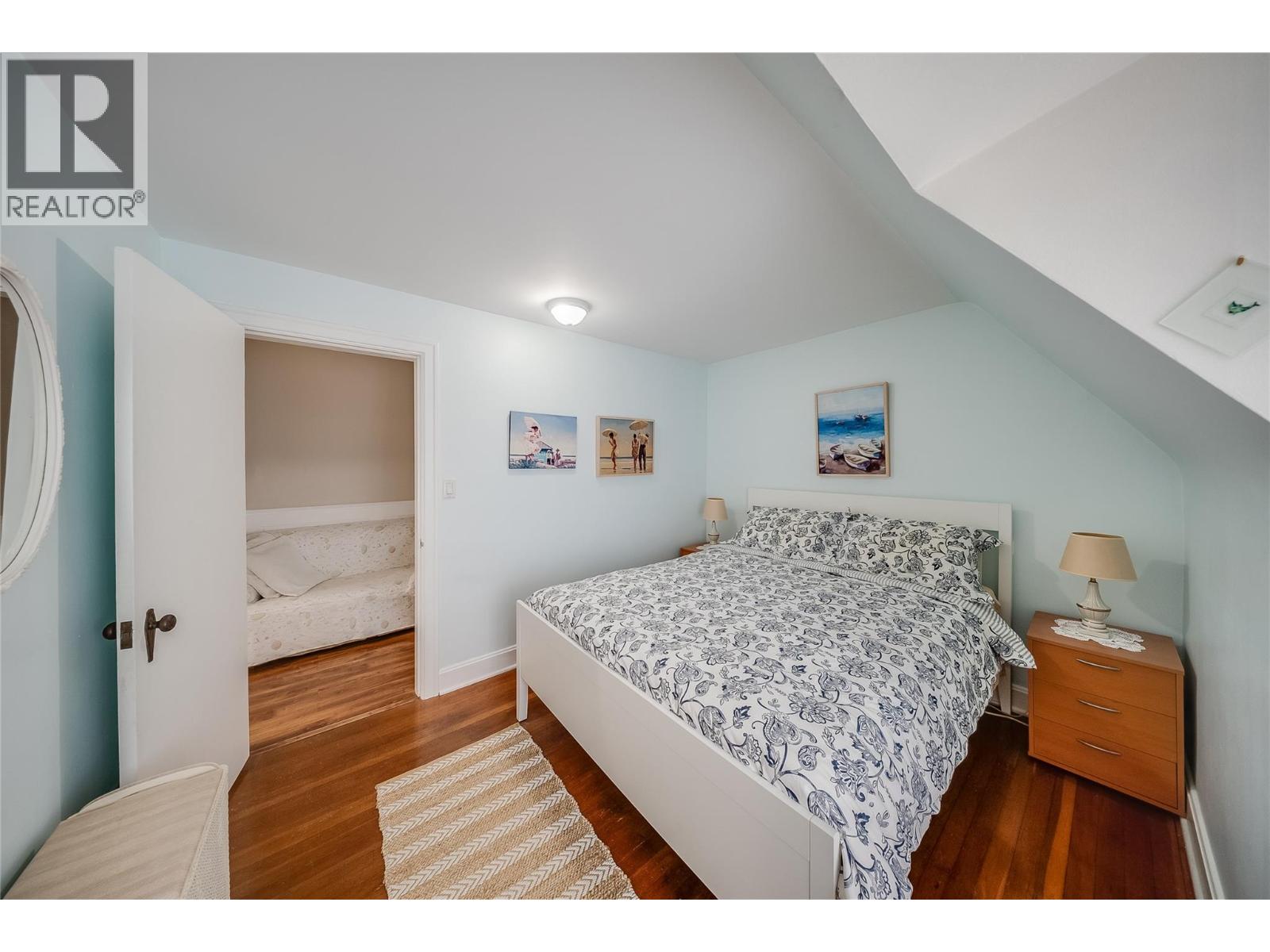 204 DIANA Crescent - Image 27
