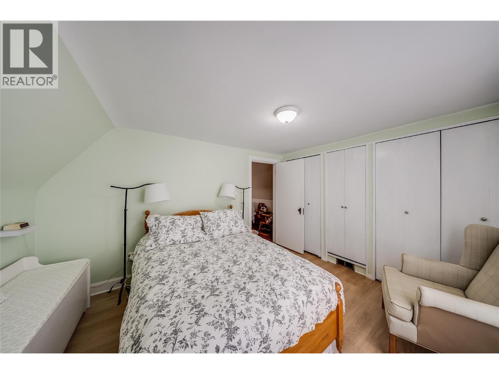 204 DIANA Crescent - Image 29