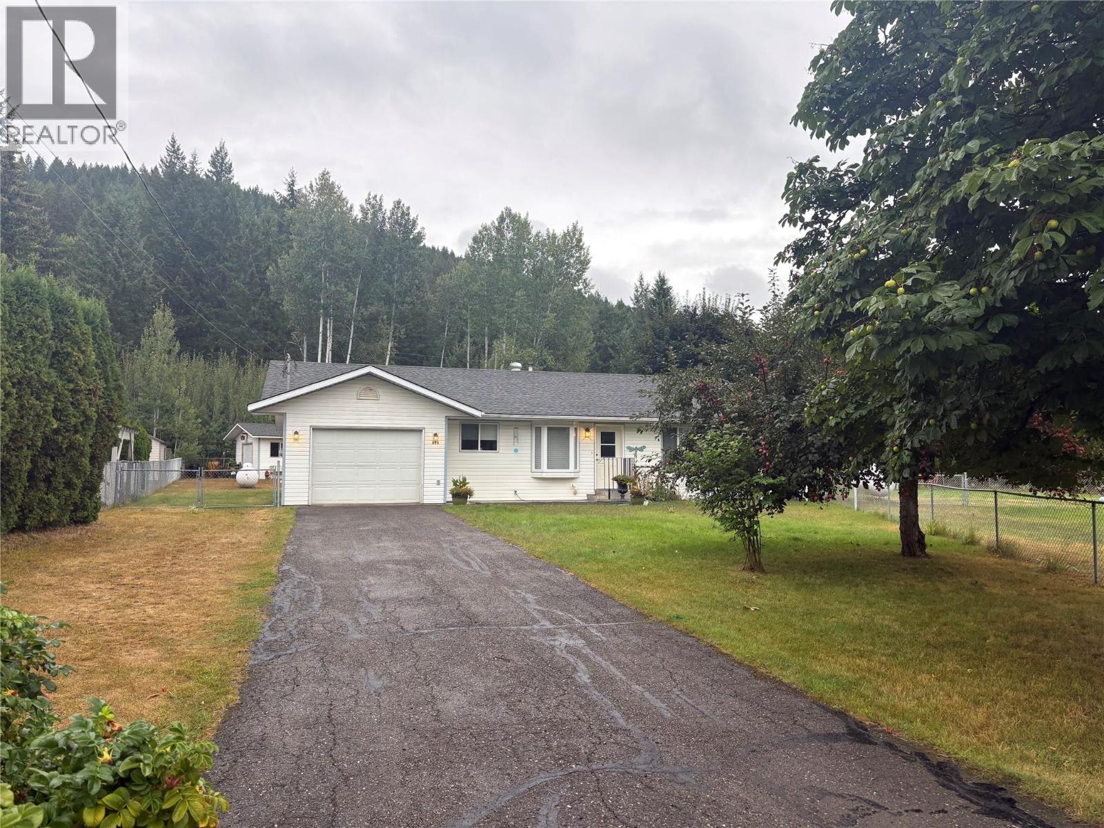 325 Wyndhaven Drive - 1