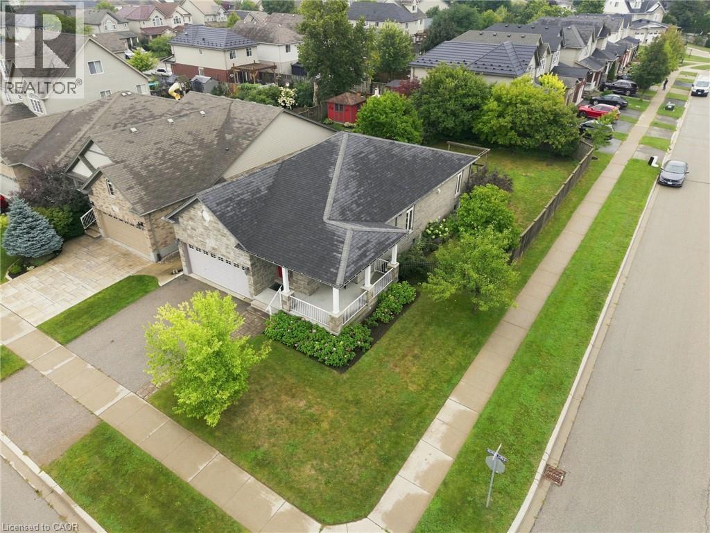 33 NORMA Crescent — photo 2