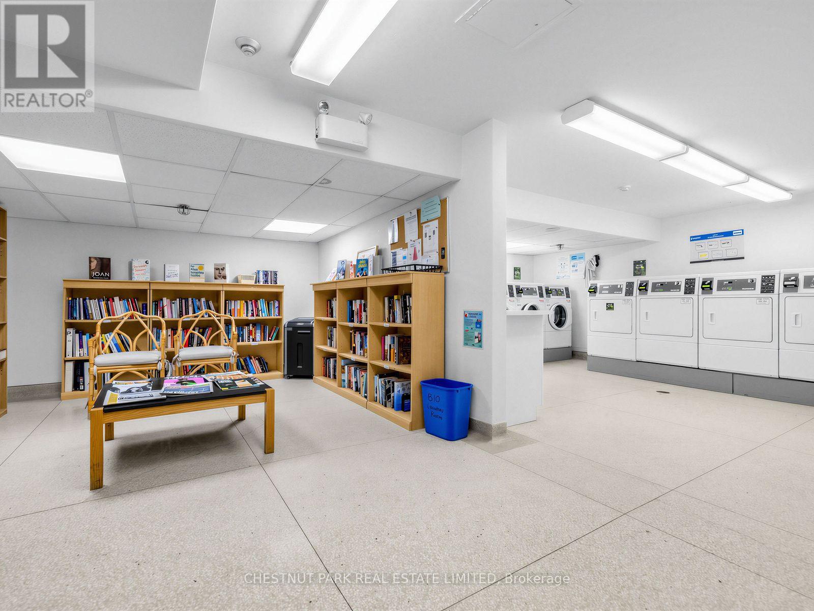 #401 10 AVOCA AVENUE - 34