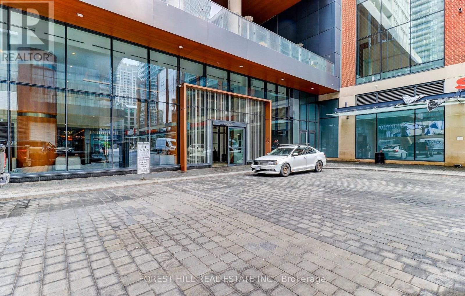 #1215 17 BATHURST STREET - Image 27