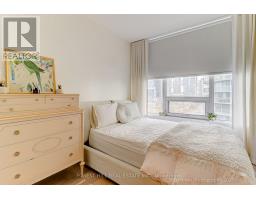 1215 - 17 Bathurst Street, Toronto, ON M5V0N1 Photo 10
