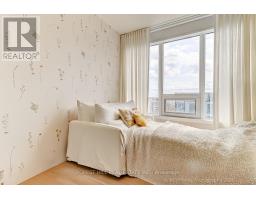 1215 - 17 Bathurst Street, Toronto, ON M5V0N1 Photo 15