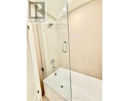305 - 89 Church Street, Toronto, ON M5C0B7 Photo 9