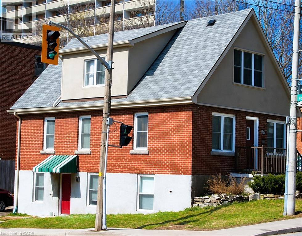 Photo of 110 HESS Street